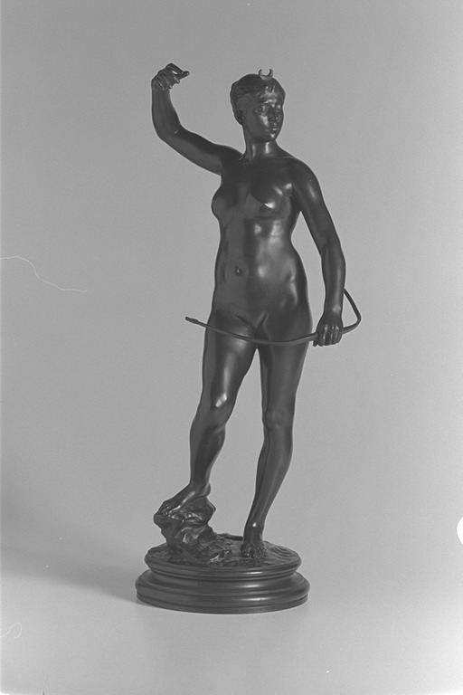 Statua in bronzo Diane chasseresse