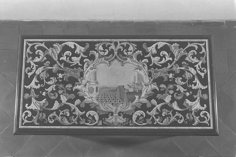 Tavolo in scagliola con natura morta con frutta